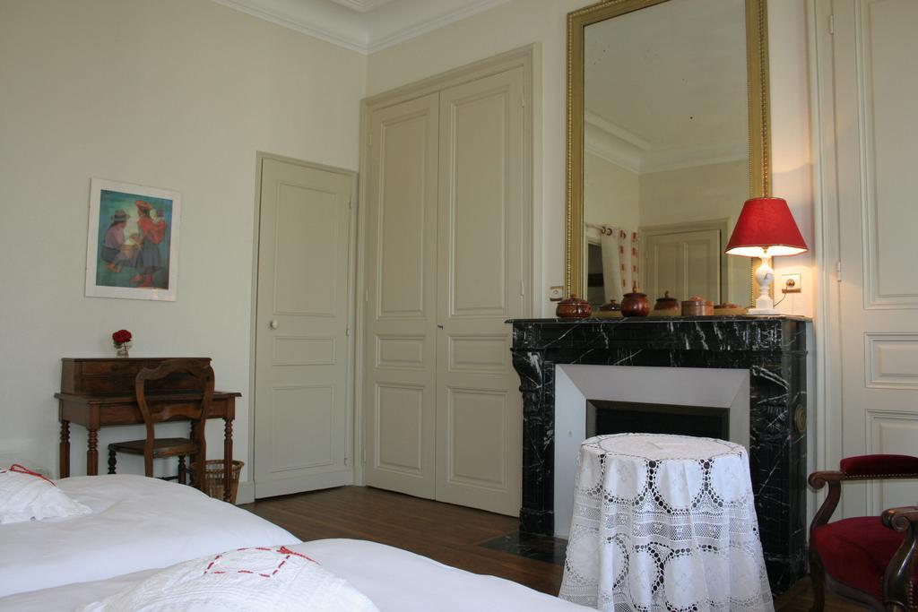 Chambre D'Hotes L'Ambroise Troyes Exterior photo